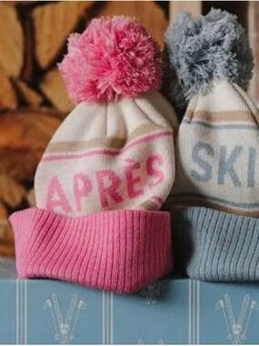 NWT Little Buck Jilly Box Hat Après Ski